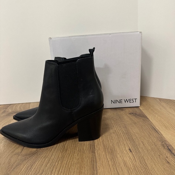 Nine West Black Wyllis Boot - Picture 10 of 12